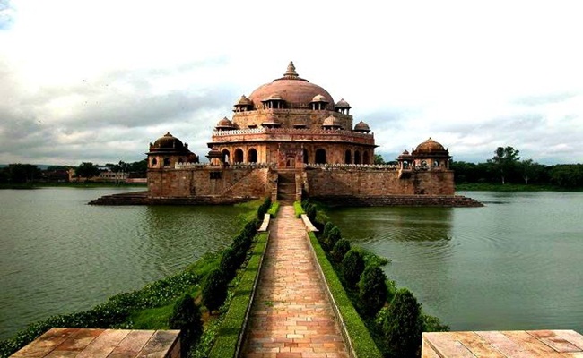 80426_varanasi2