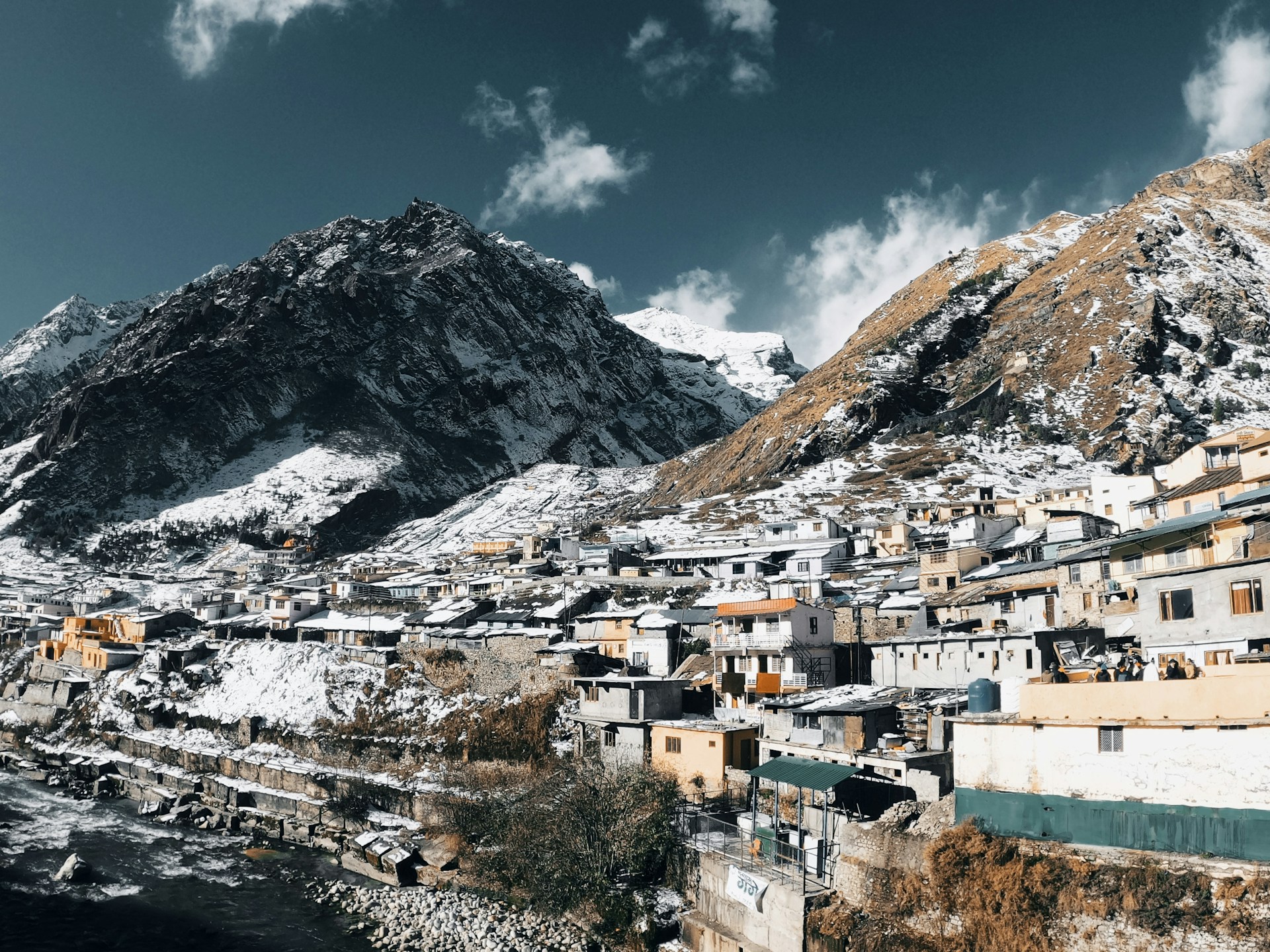 harsh-rajpoot---qKVAz1mjg-unsplash