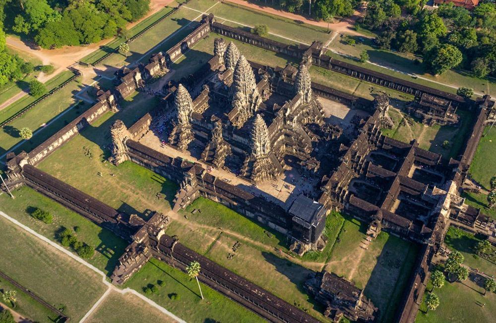top-5-tourist-attractions-in-cambodia-1